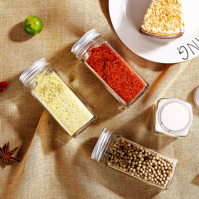 2.8*2.8*10.5cm Transparent Glass Jars 4oz Square Glass Spice Jars Condiment
